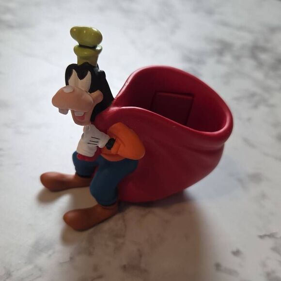 Goofy Disney Decor Paper Clip Holder - Picture 1 of 7